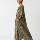 Aleta | Vestido Midi Oversize com Botões e Bolsos