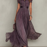 Flavia | Elegante Vestido Longo Violeta com Decote em Gota e Renda