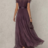 Flavia | Elegante Vestido Longo Violeta com Decote em Gota e Renda