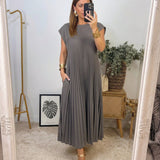 Ana - Vestido Clássico de Conforto